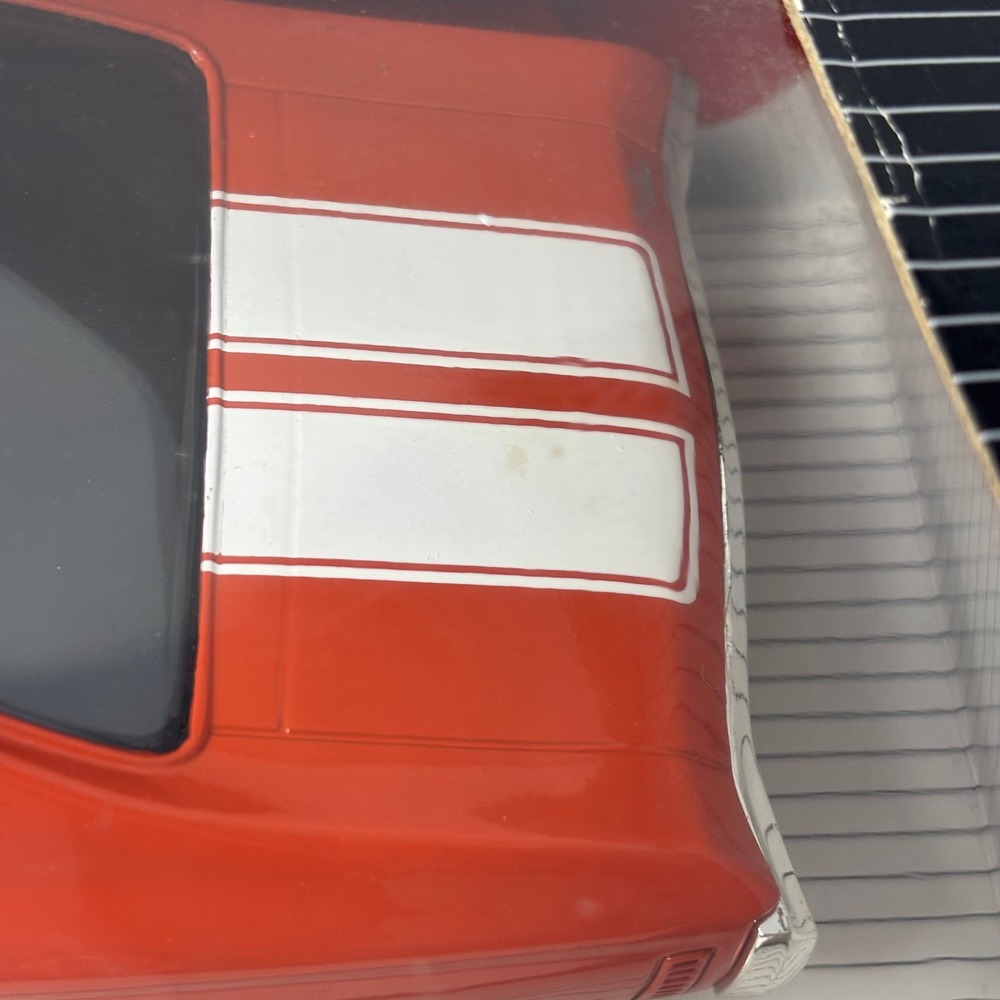 1970 Chevrolet Chevelle SS454 LS6 Orange Exclusive Color 1:18 ERTL Diecast - Picture 6 of 14